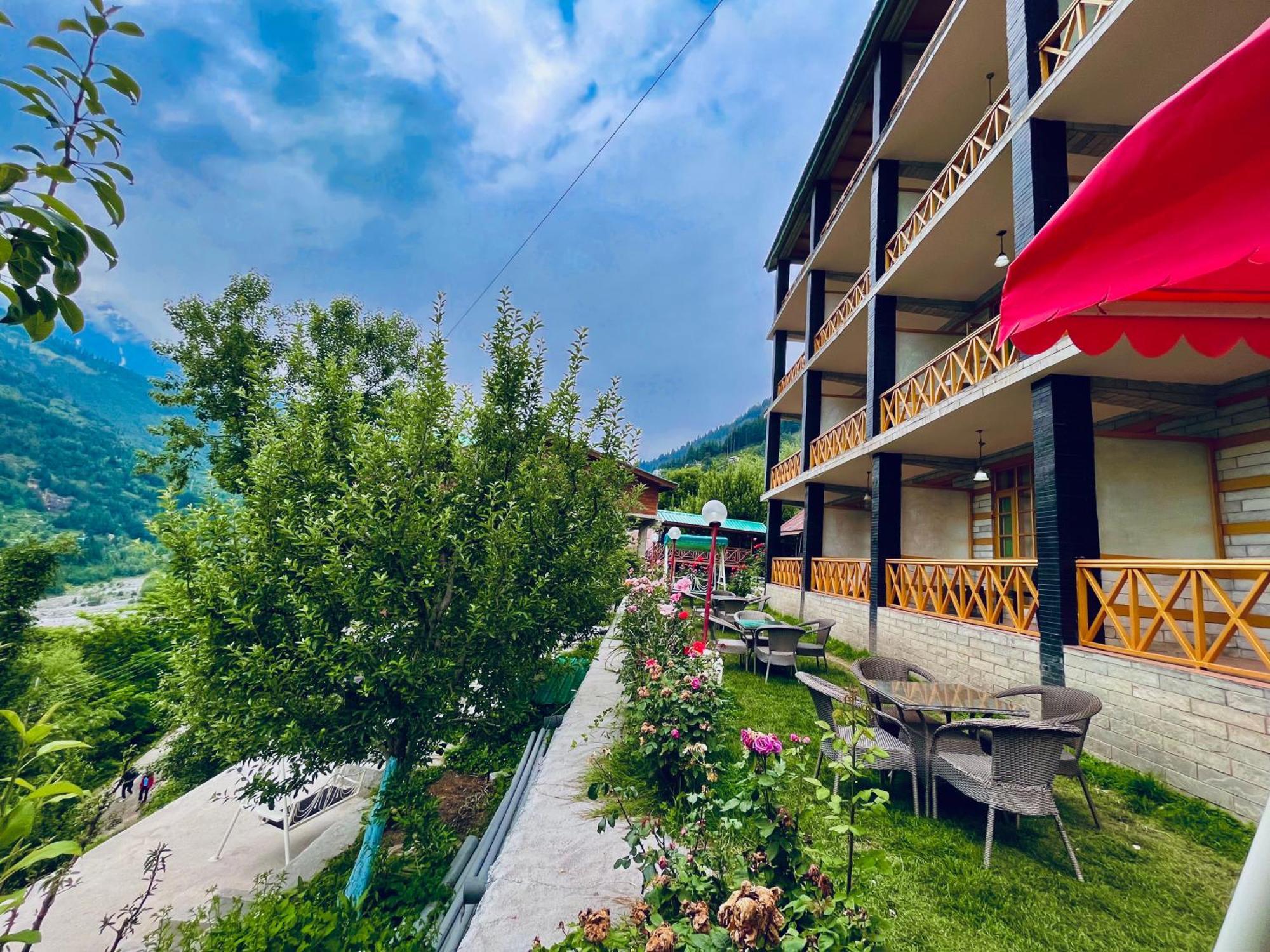 Naina Deventure Resort, Manali - Premium Rooms With Centrally Heated & Scenic View Εξωτερικό φωτογραφία