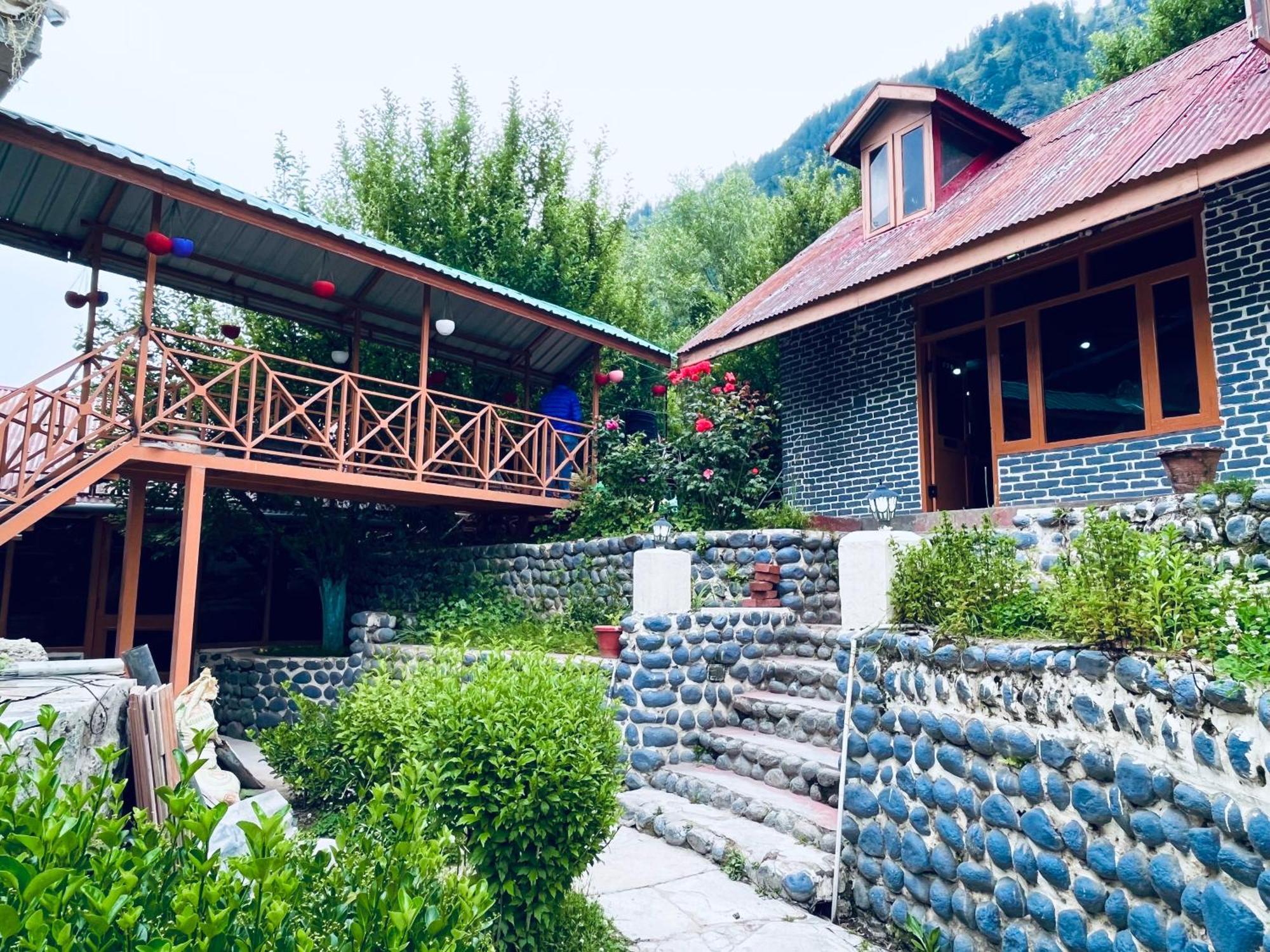 Naina Deventure Resort, Manali - Premium Rooms With Centrally Heated & Scenic View Εξωτερικό φωτογραφία