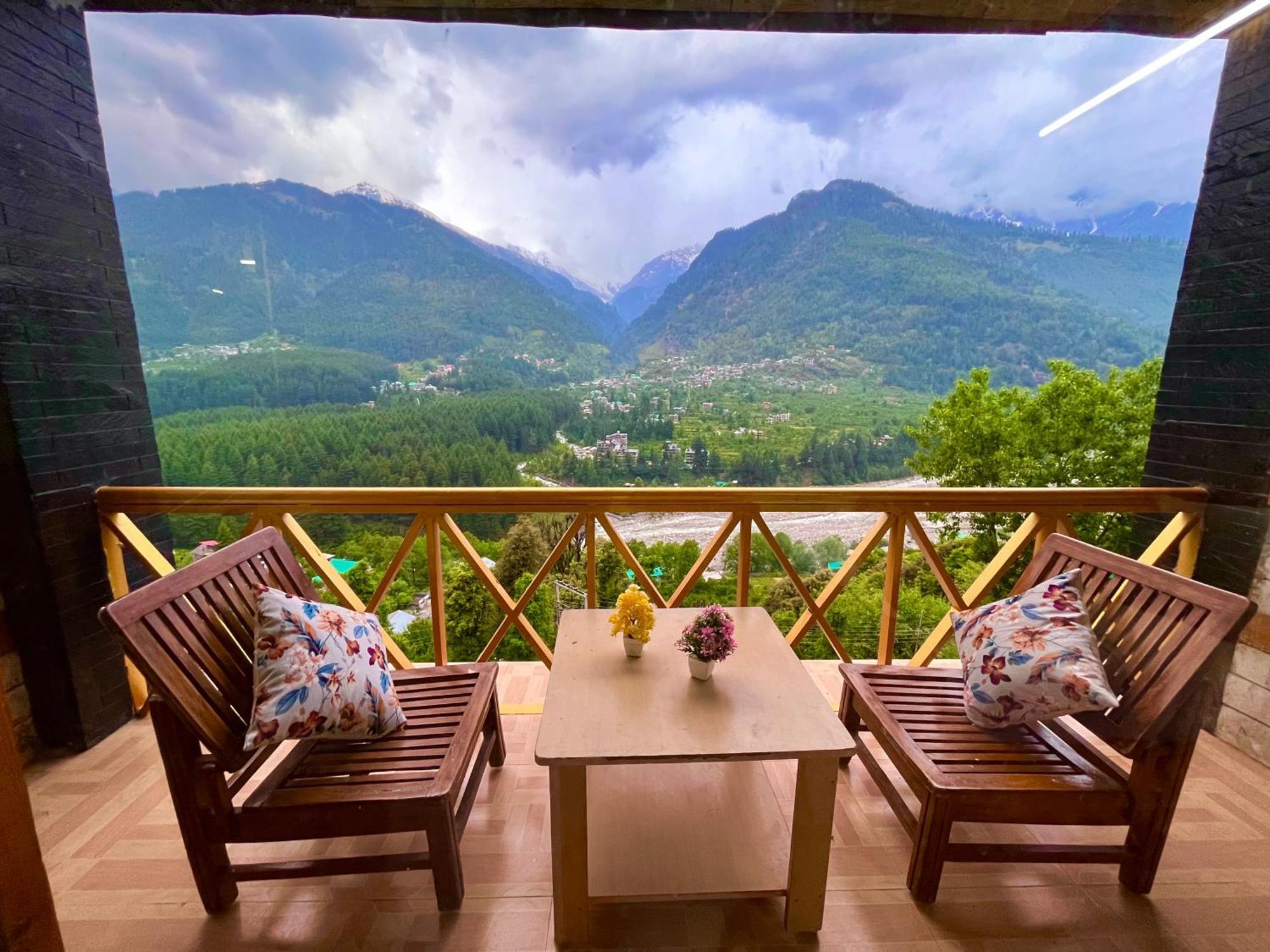 Naina Deventure Resort, Manali - Premium Rooms With Centrally Heated & Scenic View Εξωτερικό φωτογραφία