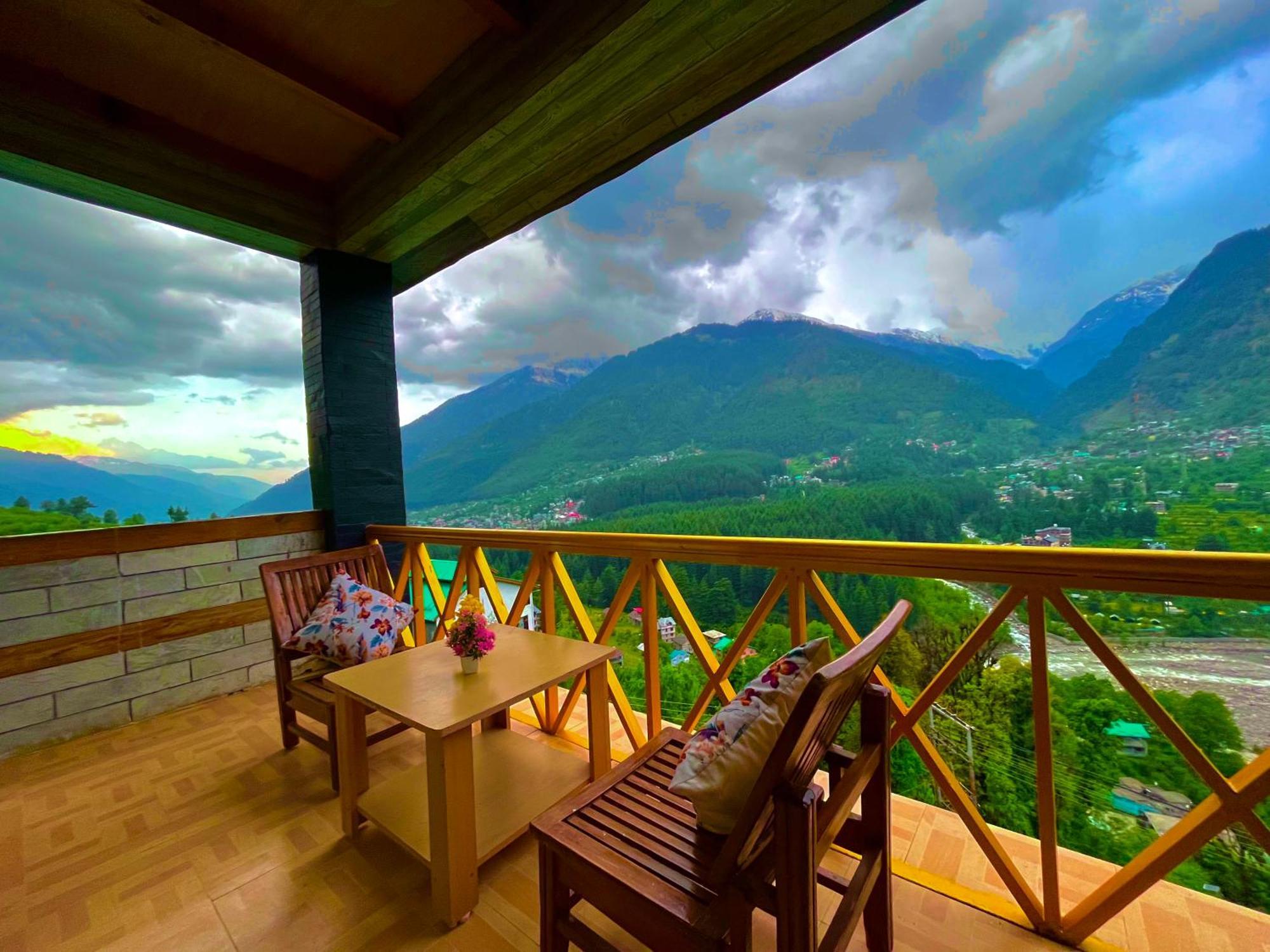 Naina Deventure Resort, Manali - Premium Rooms With Centrally Heated & Scenic View Εξωτερικό φωτογραφία