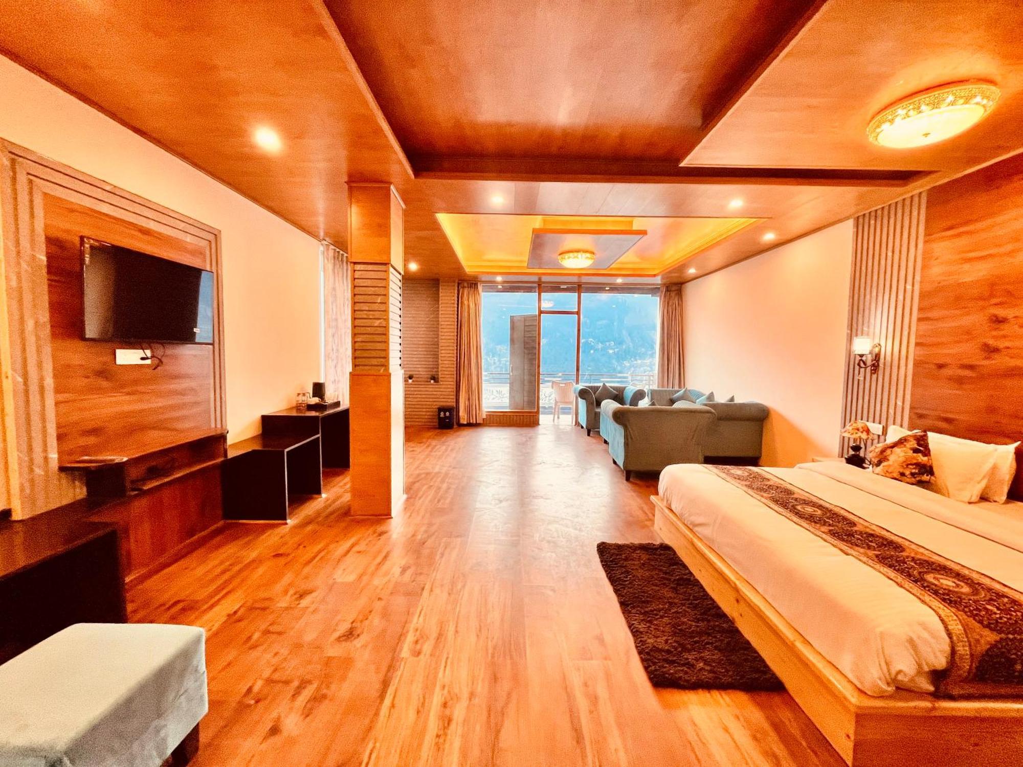 Naina Deventure Resort, Manali - Premium Rooms With Centrally Heated & Scenic View Εξωτερικό φωτογραφία